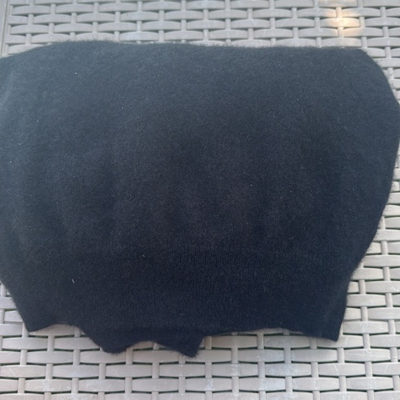 Nordstrom Black Sweater - Picture 6 of 6